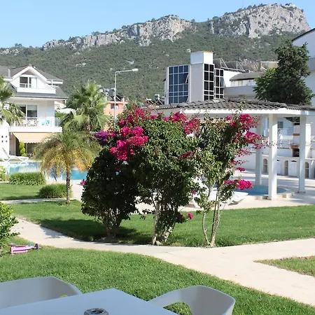Attalos Kemer